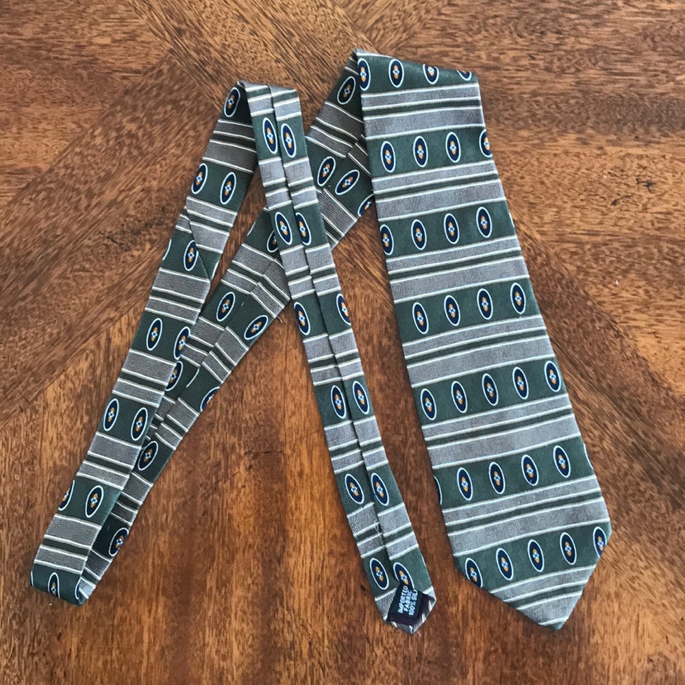 Geoffrey Beene Green Beige Tie